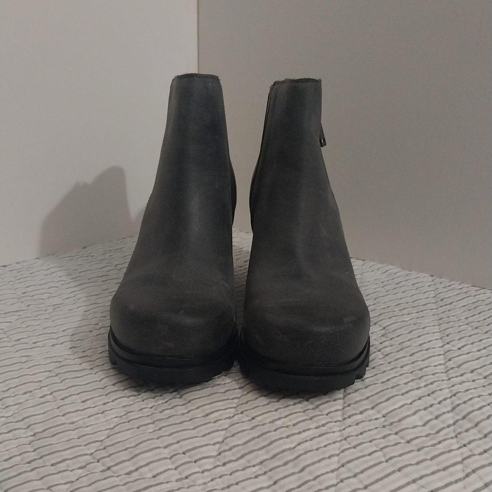 Sorel Gray Ankle Boots